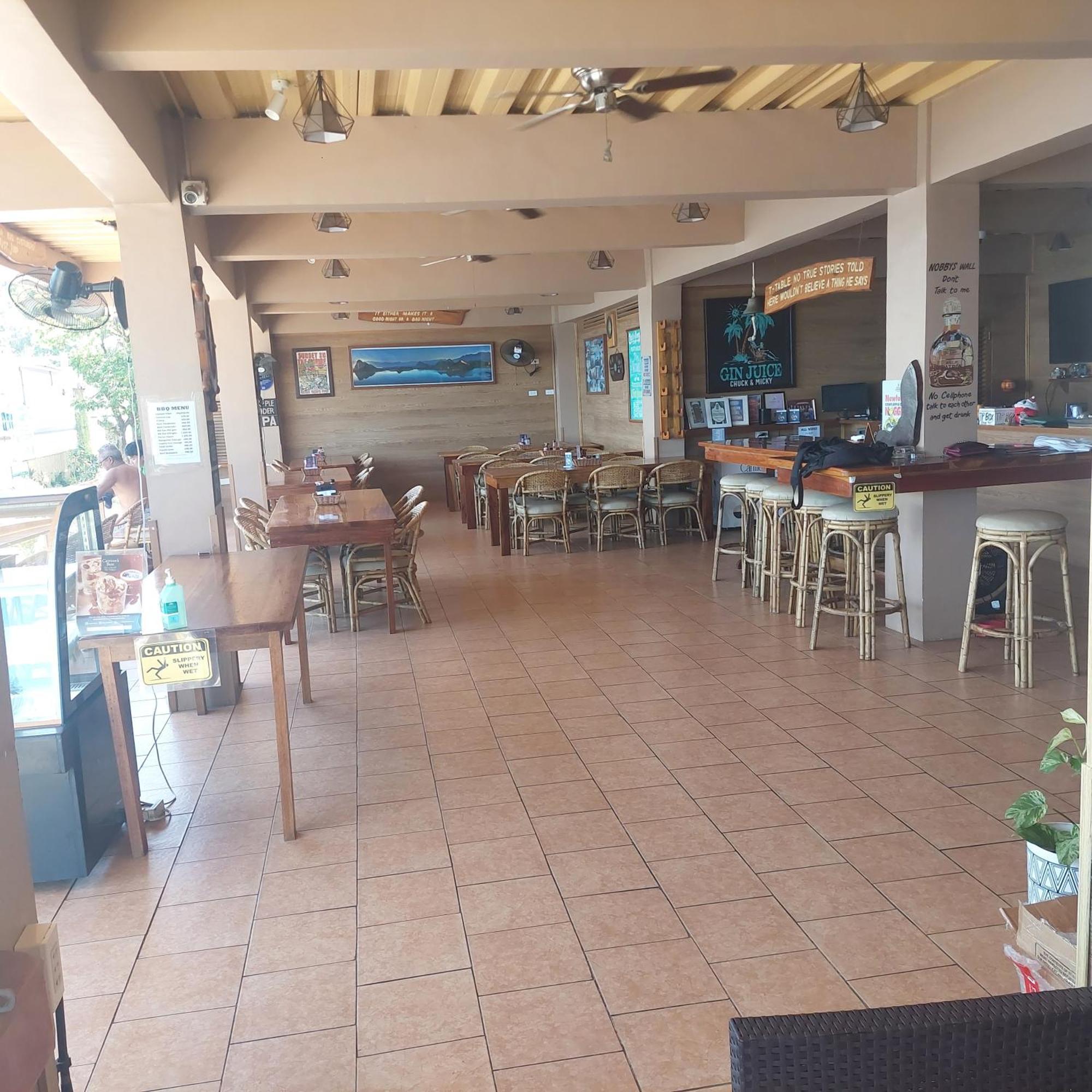 Captngreggs Dive Resort Puerto Galera Exterior photo